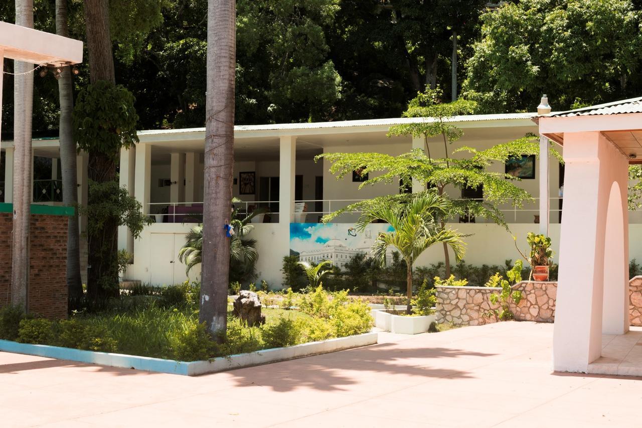 Le Grand Hotel Beck Cap-Haitien Ngoại thất bức ảnh