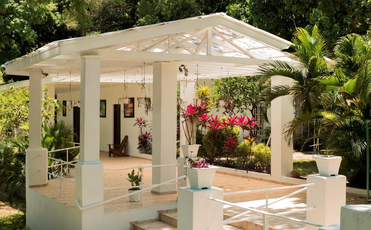 Le Grand Hotel Beck Cap-Haitien Ngoại thất bức ảnh